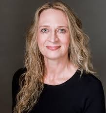 Jessenia Hurtado's Instagram, Twitter & Facebook