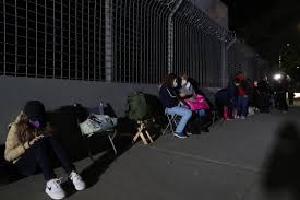 El gobierno de la ciudad enviará un enlace al correo electrónico o número de teléfono indicado para poder acceder a una turnera virtual y así elegir el día, horario y lugar de vacunación más cercano al domicilio de la persona a ser vacunada. La Jornada Busca Gobierno Aplicar En 10 Dias 200 Mil Vacunas En Tres Alcaldias