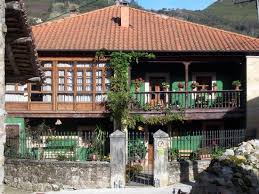 De villaviciosa y 12 de la playa de rodiles. Country House Casa De Aldea Florentina Arenas De Cabrales Spain Booking Com