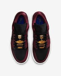 Air Jordan 1 Low Se Women S Shoe Nike Il