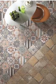 Fliesen Vintage Optik Dekor Retro Havana Mix Von Cir Bei Fliesenprofi Kaufen Fliesen Profi Fliesen Online Kaufen In 2020 Altbau Fliesen Fliesen Mosaik Fliesen Bad
