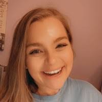 Sarah Fogleman's Instagram, Twitter & Facebook