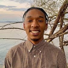 The celebration of our undergrad graduates continues! Darion Allen is  graduating with a degree in Personal Finance and Communication Arts (BS),  with certificates in Digital Studies and Digital Cinema Production. (He says