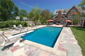 Winnetka Il Swimming Pool With 1 Meter Diving Board Traditional Pool Chicago By Platinum Poolcare