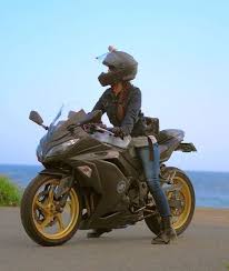 panigale v4 sついに納車 最高のバイクよ 10月8日バイク女子 放送局 ガールズバイカー ヘルメット 車 バイク モーターサイクル オートバイ バイカー 女性ライダー 美女ライダー 女性バイカー helmet bikergi 女性ライダー ガールズ