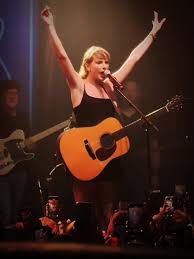 Taylor Swift Shake It Off Tight Ends and Friends | TikTok