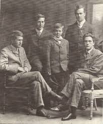 Thomas edward (t.e.) lawrence was born at tremadoc in wales in 1888. Pin On History