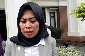 Gitaris abdee negara diketahui telah mengajukan permohonan cerai atas sang istri anita dewi farida binti syamsudin di pengadilan agama jakarta selatan. Buat Pelakor Jera Istri Abdee Negara Akan Terus Ajukan Banding Grid Id