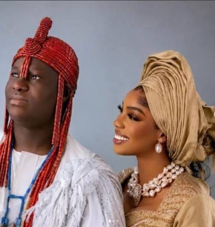 PHOTOS: Ooni Of Ife Welcomes Baby Girl with Olori Oluwatosin The Ooni of Ife,  Oba Adeyeye Ogunwusi, has announced the birth of a baby princess with his  wife, Olori Oluwatosin. The monarch