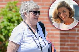 Her father was a doctor while her mother was a homemaker. Kelly Mcgillis Before After Photos