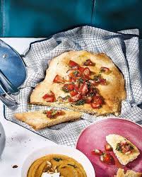 Focaccia Aux Tomates Pour 4 Personnes Recettes Elle A Table Recette Focaccia Recettes De Cuisine Recette