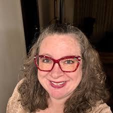 Kelly Cusumano's Instagram, Twitter & Facebook