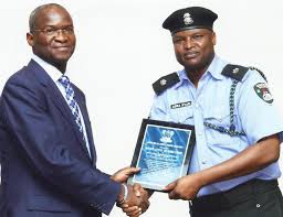 Jun 08, 2021 · the nigeria police force on tuesday dislodged the camp of eastern security network, esn, in akabo, ikeduru local government area of imo state. Abba Kyari Officer Extraordinaire