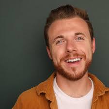 Hunter Smith — Azuka Theatre