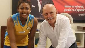 More ideas from angela leiva. Nuevos Rumbos Angela Leyva Ficho Por Nuevo Equipo De Voley En Turquia Fotos Movistar Deportes