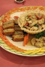 The impressive and imposing building crafted in victorian fashion has been the site for gatherings and activities organised by penang's chinese community for the past 85 years. Chinese Recreation Club Restaurant Penang What2seeonline Com