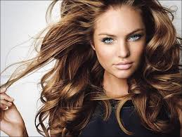 Australia Hair Trends Summer 2018 For Teens And Women S It S Good To Change Your Style Every Once Light Golden Brown Hair Light Hair Color Pale Skin Hair Color