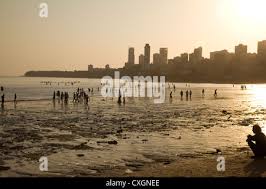 A VIEW OF CHOWPATTY BEACH, MUMBAI ...