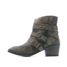 Sur rakuten, commandez en quelques clics un article bottines neuf ou d'occasion à prix bas dans notre catégorie consacrées aux chaussures. Versus Bottines Taupe Femme Kaporal Pas Cher Espace Des Marques