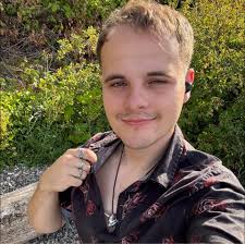 took a quick break from recording to go drop in and say what up to the  homie RITTZ