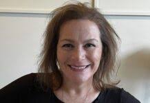 From Poland to Israel to America, Artist Edna Emmet Helps Color the World