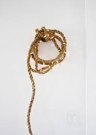 Hanging decorations using ropes for scrapestick. 30 Awesome Diy Crafts You Never Knew You Could Do With Rope