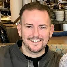 Dan Branco's Instagram, Twitter & Facebook