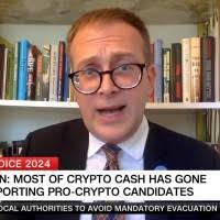 Jordan Claypool's Instagram, Twitter & Facebook