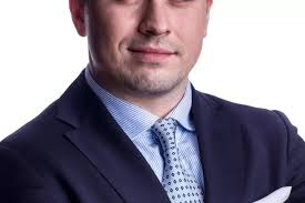 Thomas Gress, skribent på Critique