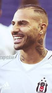 The latest tweets from @07rquaresma Quaresma Icin 170 Fikir Spor Alintilari Buyuk Taki Mario Gomez