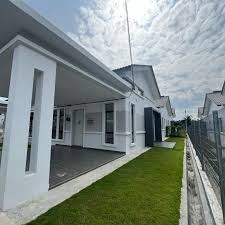 fahmi house