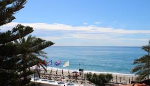 Casavacanze Residence Italia Monolocali E Bilocali Vista Mare