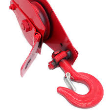Backed by an ultra strong magnet, this versatile hook swings in all directions, attaching to the metal sides of fridges and filing cabinets and to the ceilings of lockers and. 500kg 1102lbs Heavy Duty Roller Loading Snatch Block With Swivel Hook And Latch Rope Line Pulling