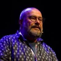 Javier Armentia Fructuoso - Astrofísico y comunicador científico, ateo, gay | LinkedIn