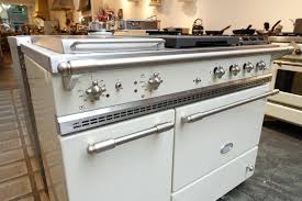 Lacanche Savigny Standherd Aus Frankreich Creme Weiss Mit Edelstahl Griffen Standherd Herd Haus