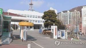 변광용