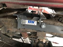 For this truck, i need to lift the box off in order to replace the cap corner here i'm working with a 1998 ford ranger short box which has a total of 6 bed bolts. Truck Bed Accessories B W Universal Flat Bed Bolt On Install Bracket Kit No Welding Fits Ford Truck Auto Parts And Vehicles Volltech Com Br
