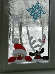 How to decorate a window with christmas ornaments. Easy And Fun Diy Christmas Decor Ideas On A Budget Holiday Window Decorations Penny Crafters
