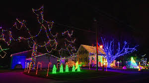 Lee lighting rental can supply full lighting van packages depending on your requirements. Best Christmas Lights In Northeast Ohio 2020 You Must See This Year