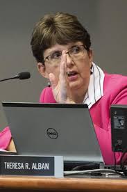 School board examines 'grandfathering' options in redistricting