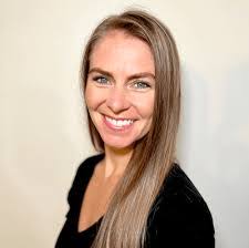 Kerry Mcvey's Instagram, Twitter & Facebook