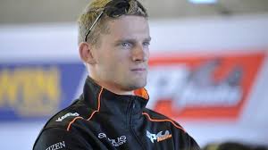 Almond looking for win