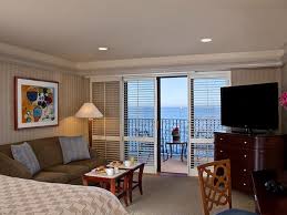 Also, standing steps from the hotel are san. Oceanfront Monterey Lodging With Bay Views Monterey Bay Inn