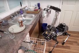 Il existe énormément de produits pour démarrer la diversification alimentaire de votre bébé ou la dme. Spotmini Le Robot Domestique Qui Range La Vaisselle Le Monde Informatique