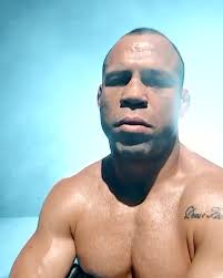 Scott ' Pretty-Boy ' Midgley