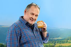 Bares für Rares"-Star Waldi Lehnertz: So tickt der kultige "80-Euro-Waldi"  | GALA.de