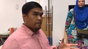 Maybe you would like to learn more about one of these? Saleem Isteri Serang Syarikat Rakaman Hiburan Mstar