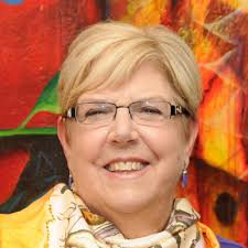 They say that we live 3 or 4 lives, sometimes more, within our lifetime.  The chapter of Governors State University comes to a soft close today, in  my last day as Director