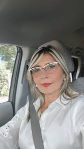 ✨ En un mundo donde lo superficial muchas veces domina, encontrar personas  auténticas se ha vuelto un verdadero tesoro. Pero antes de buscarlas  afuera, ¿ya reconectaste contigo misma?, Volver a ti no ...