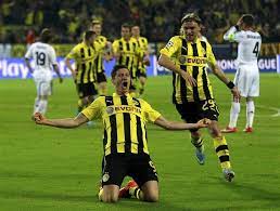 R.weidenfeller, n.subotic, m.hummels, l.piszczek, m.schmelzer, j.blaszczykowski, s.bender, i.gundogan, m.reus, r.lewandowski, m.gotze real madrid: Unstoppable Lewandowski Scores Four As Dortmund Destroys Real Madrid 4 1 Turkish News